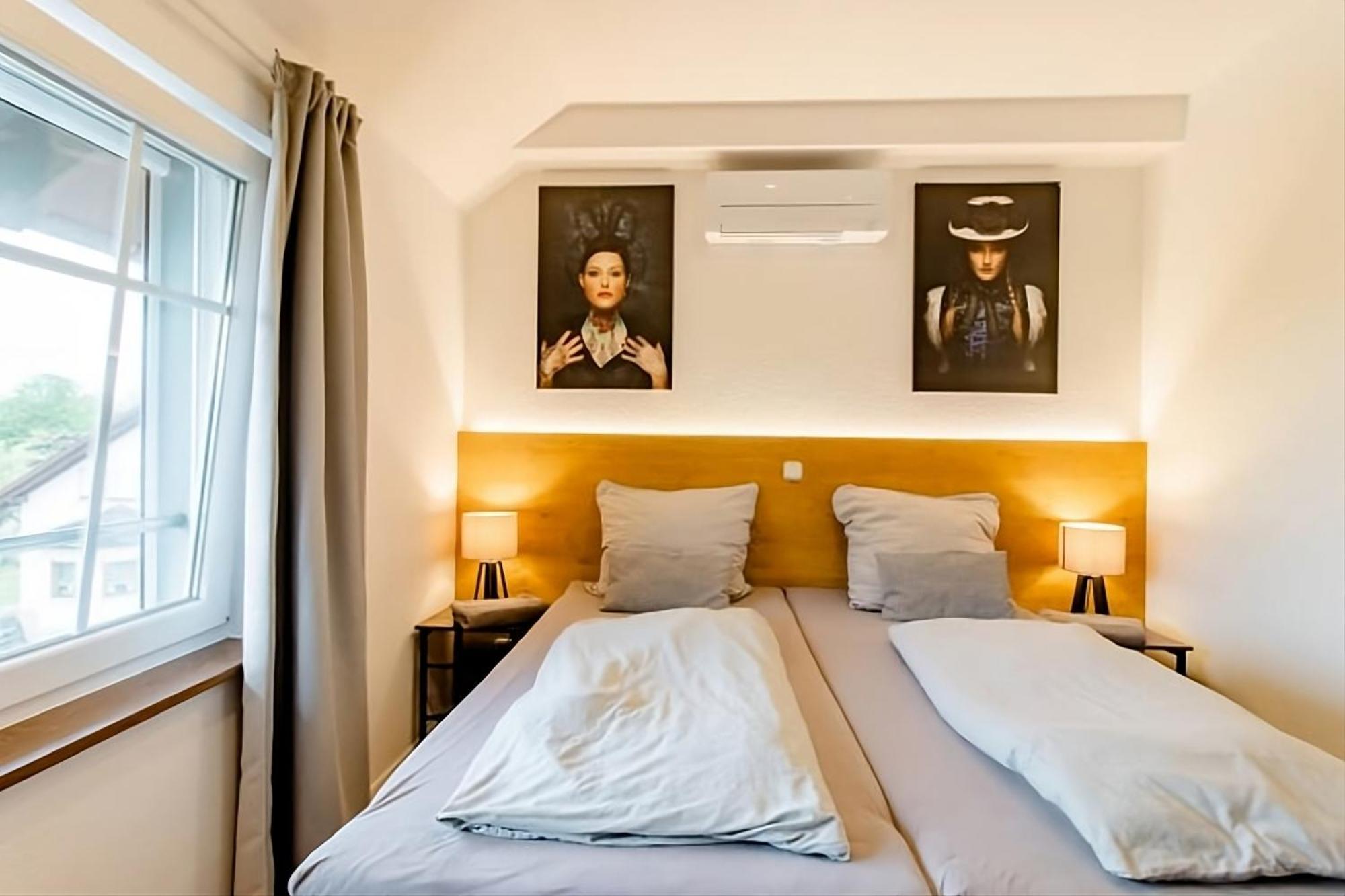 Komfortables Doppelzimmer In Kehl Goldscheuer - 1A Guesthouse Zewnętrze zdjęcie